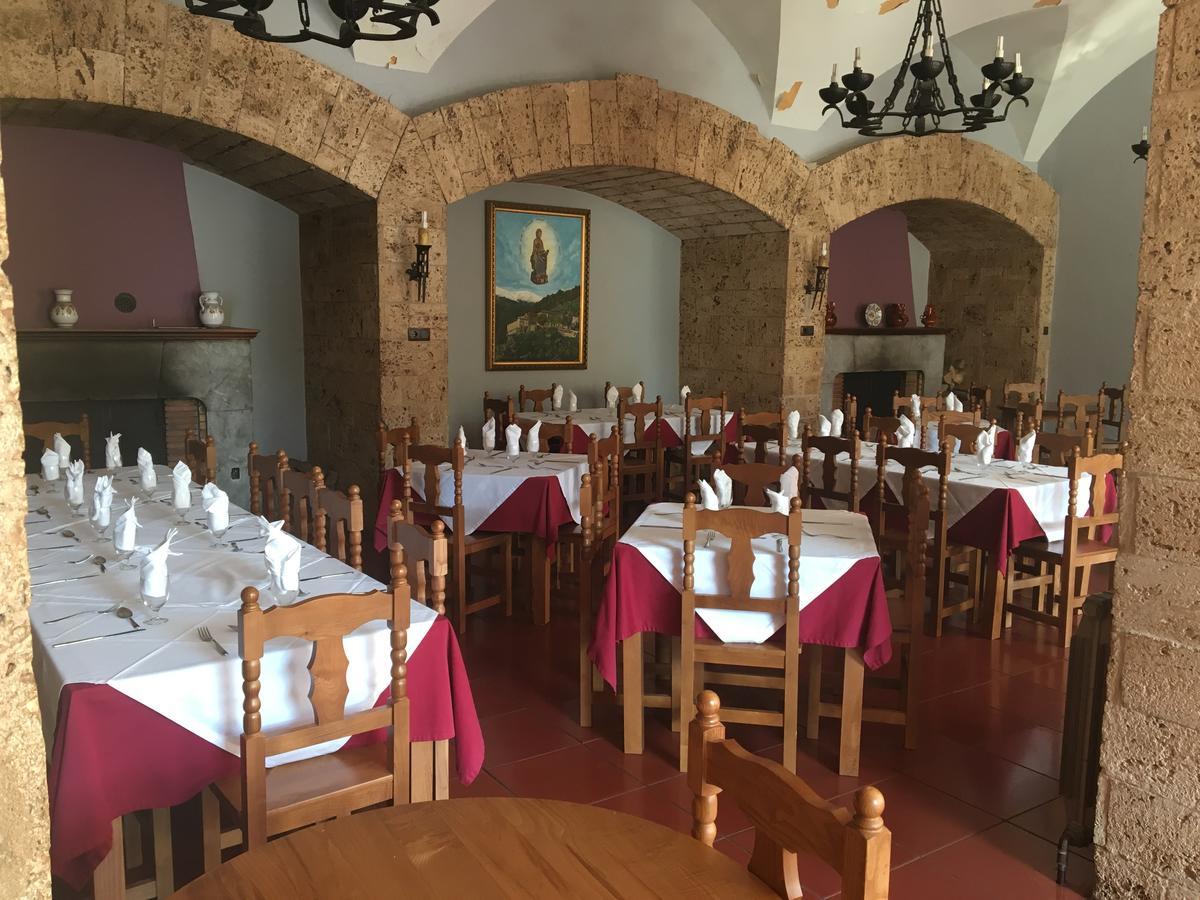 Monasterio De Santa Maria De Valvanera Anguiano 외부 사진